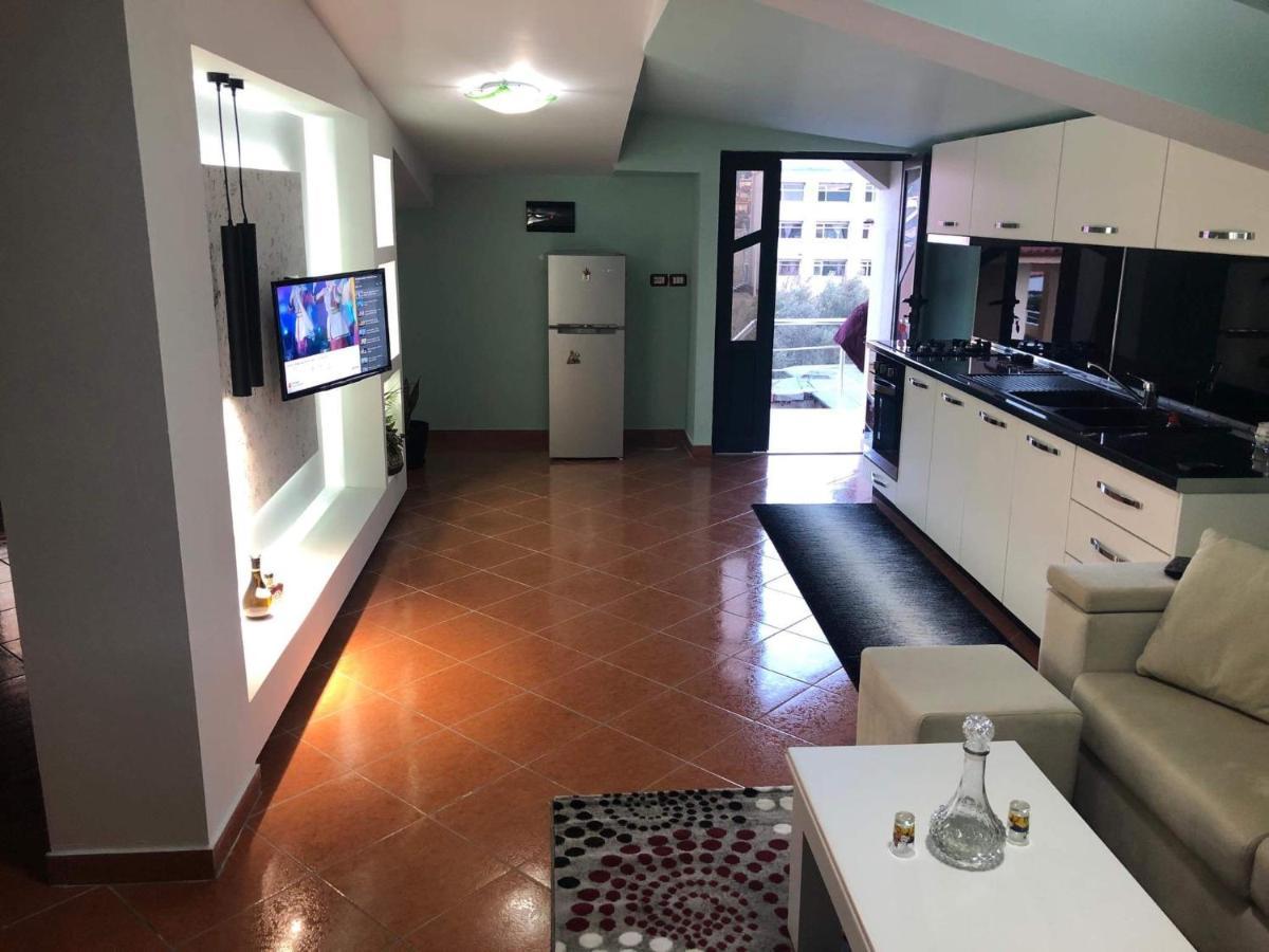 Modern Apartment By Ceni, Elbasan Ngoại thất bức ảnh